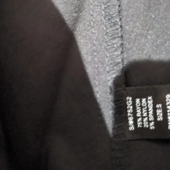 Poetry Black Peplum Blazer With Puff Shoulder Zipper front size S - Picture 5 of 9